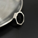 Heptagon Ring