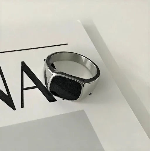 Signet Ring