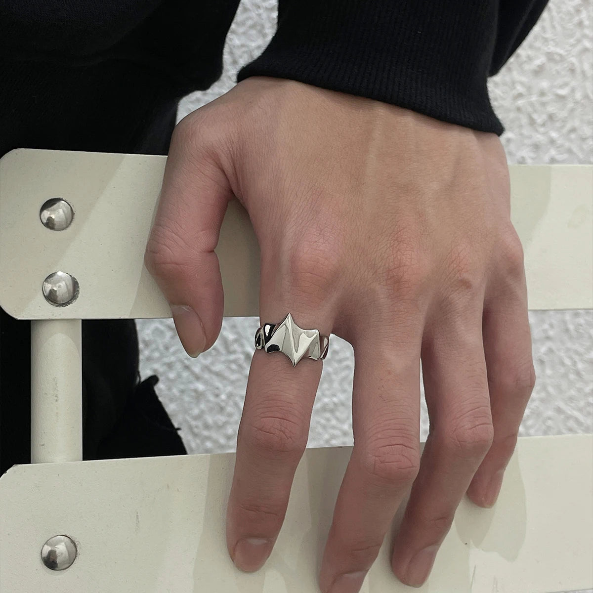 Geometric Ring