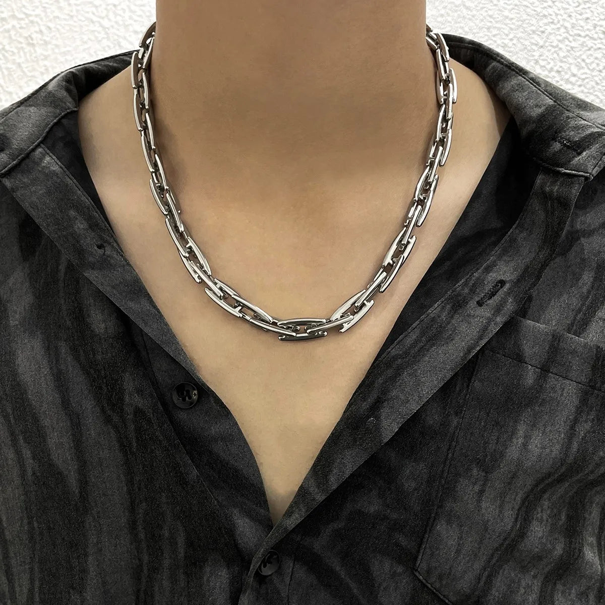 Blade Chain