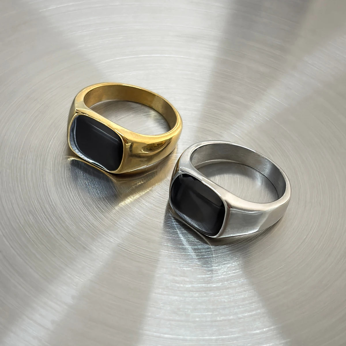 Signet Ring
