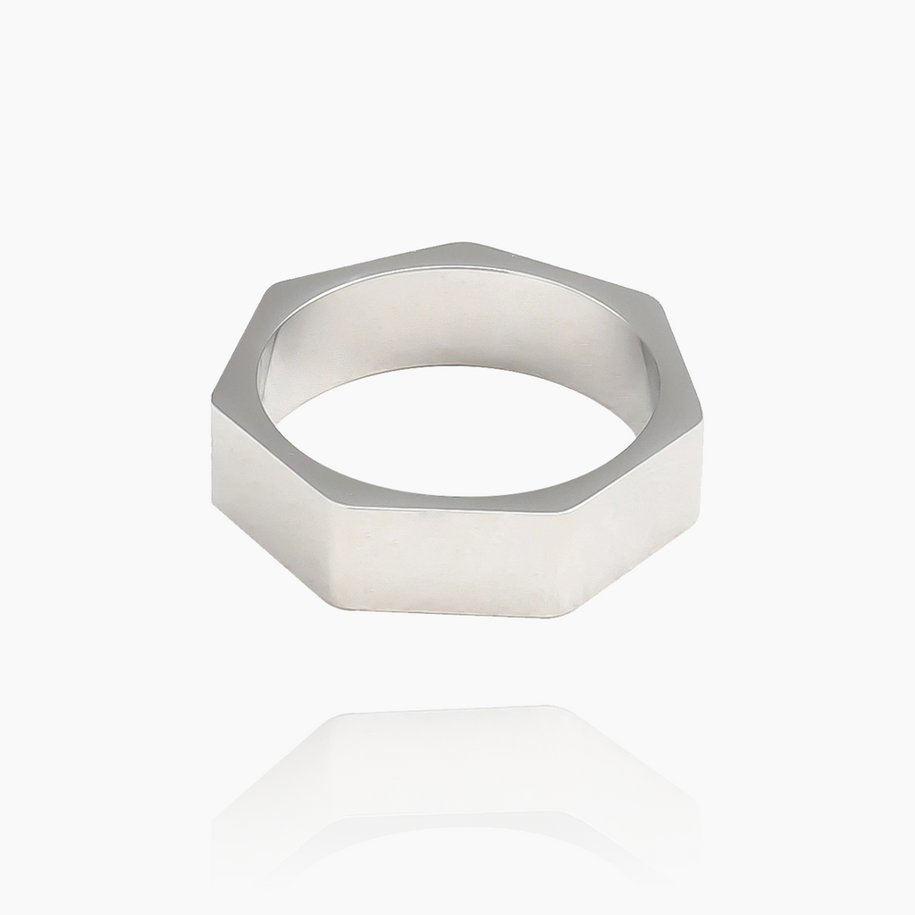 Heptagon Ring