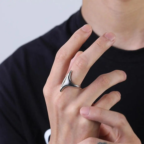 Alien Ring